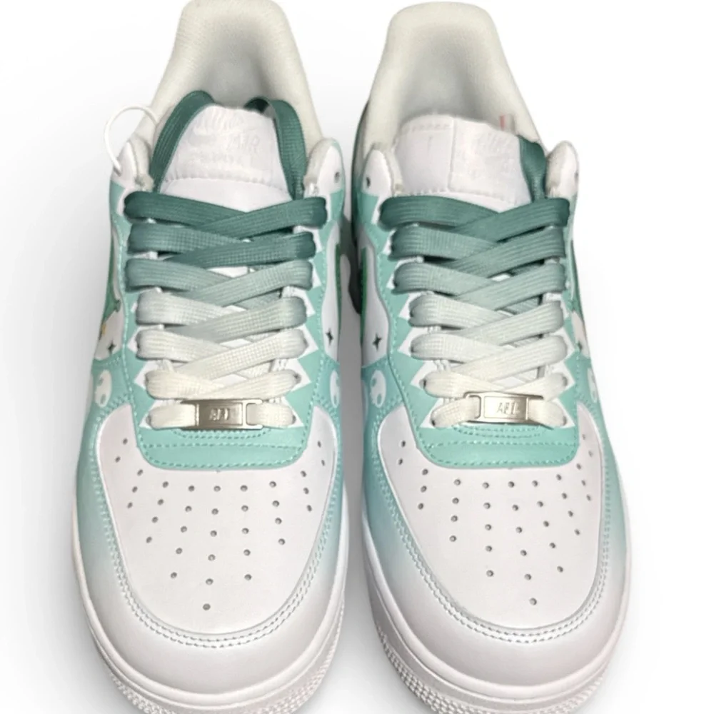 New Custom Nike Air Force 1 "Kuromi" 9Women / 10,5men - Picture 7 of 8